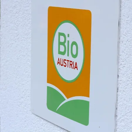 Bio-landpension Monika Hotel